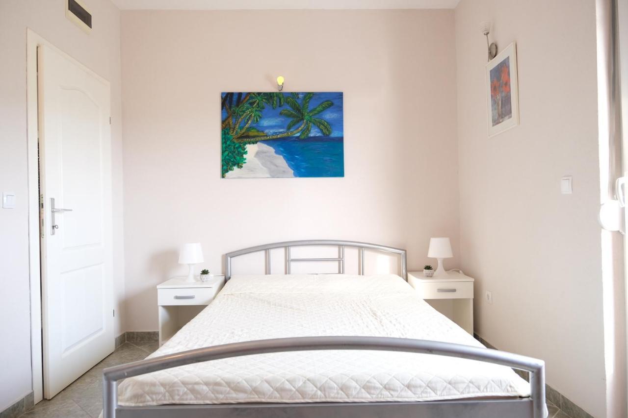 Apartments Jasmina อัตเจฮะห์ ภายนอก รูปภาพ