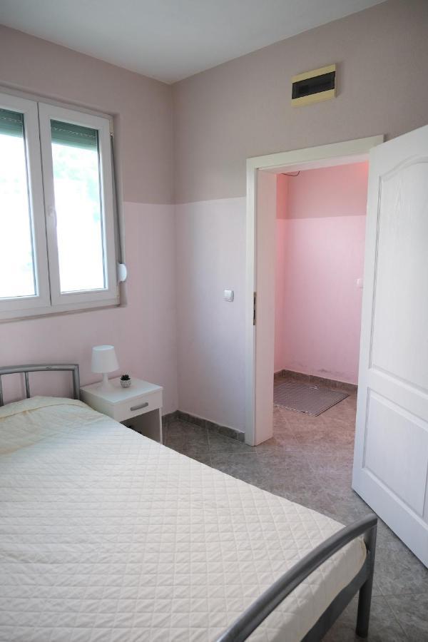 Apartments Jasmina อัตเจฮะห์ ภายนอก รูปภาพ